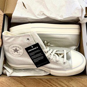 NWT Converse CTAS Metallic Silver Platform Sneakers